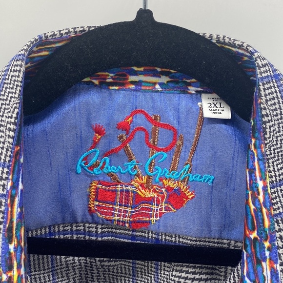 Robert Graham bold print button down purple black - Picture 2 of 8